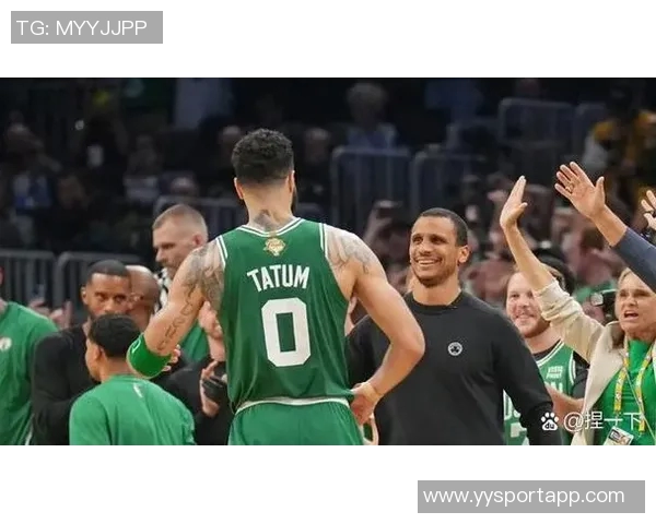 快船北伐历程回顾三个月内逆袭西部冠军展现强大实力与韧性