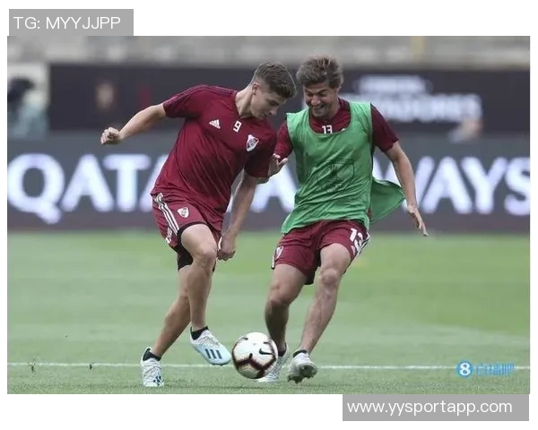 记者透露河床对迈阿密引援目标穆拉展开谈判引发关注