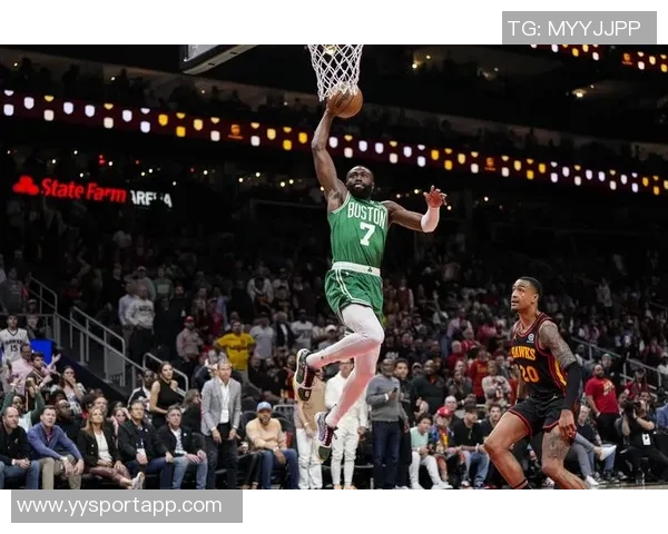 下半场球队稳健发挥杰伦布朗引领逆转20分展现领袖风范