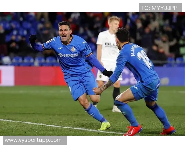 米兰与科莫联赛将在澳大利亚举行欧足联已正式批准