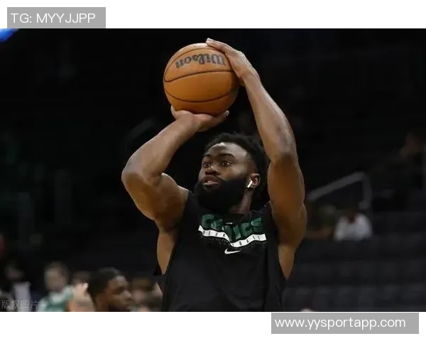 杰伦布朗自信宣言称自己为联盟最佳攻防一体球员投篮无所不能