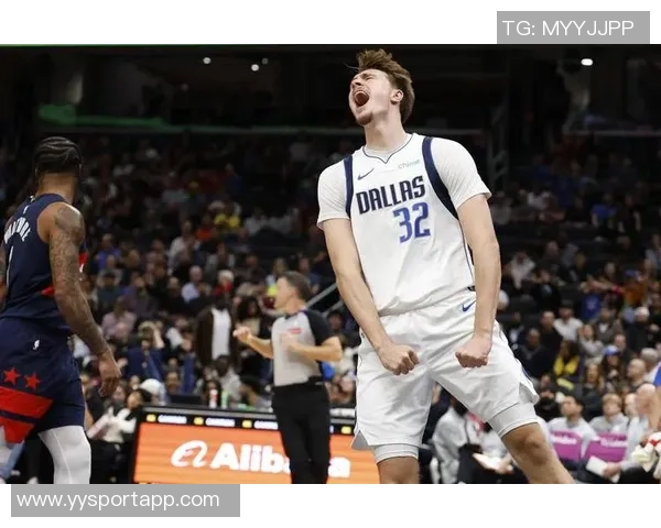 克莱鼓励弗拉格新秀赛季大胆尝试放开打球无需担心责任承担